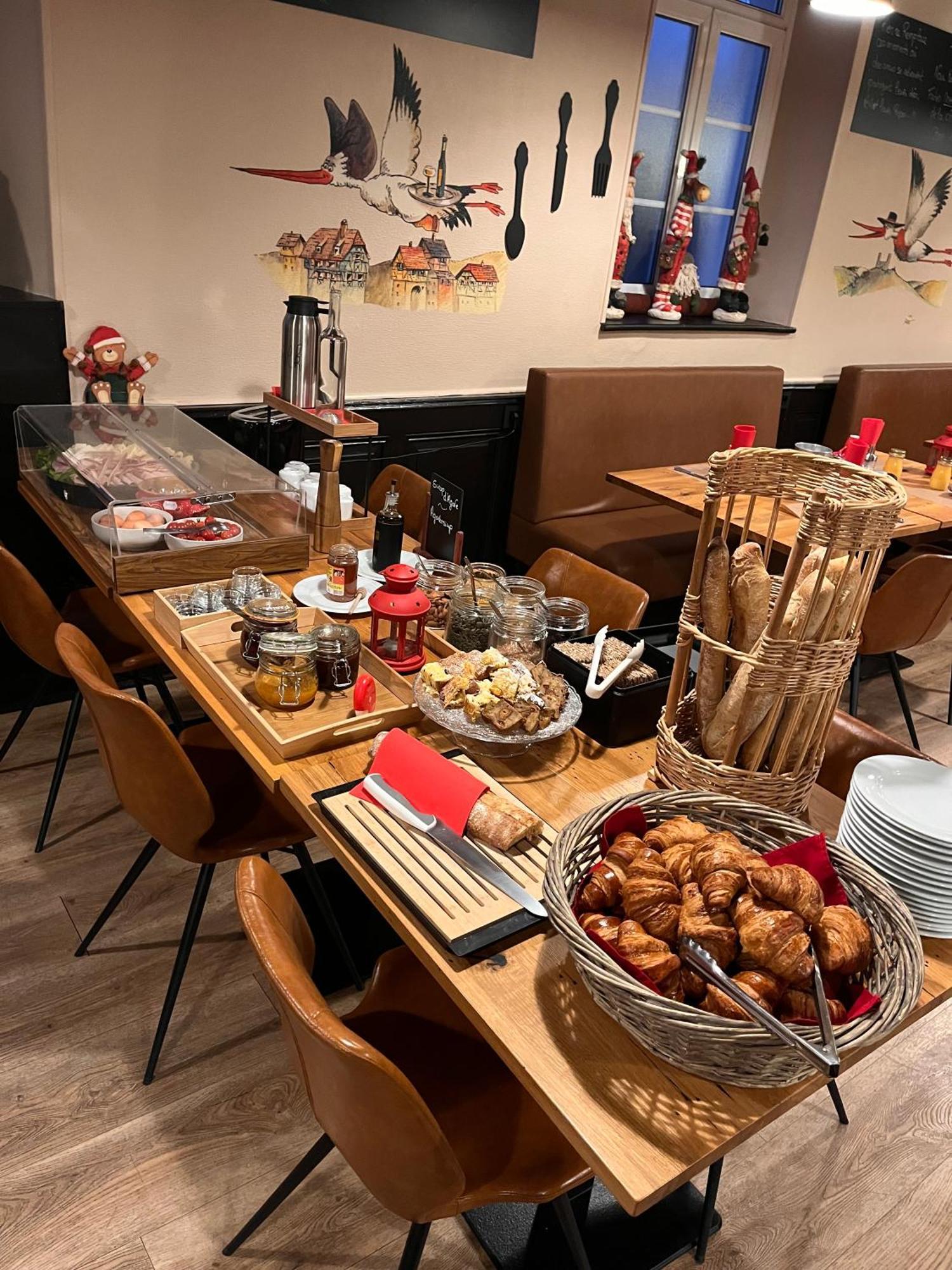 A La Maison Rouge Hotel & Restaurant Barr Εξωτερικό φωτογραφία